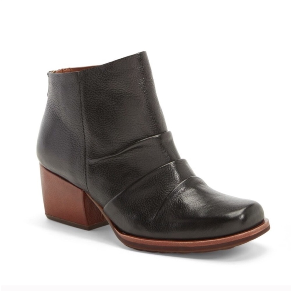 Kork-Ease Kissel Leather Square Toe Zip Booties